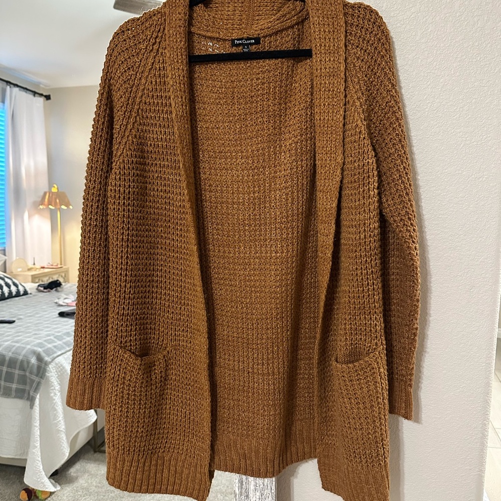 Pink Clover Tan Open-Front Cardigan
